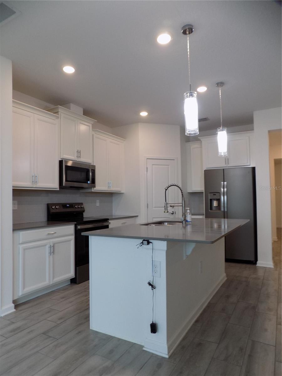 LANCASTER PARK EAST PH 3 & 4 - Residential Lease