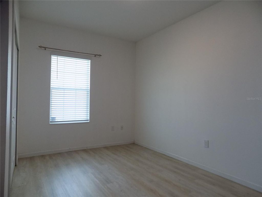 Photo of 1713 Chatsworth Circle, Saint Cloud, FL 34771 (MLS # O6383087)