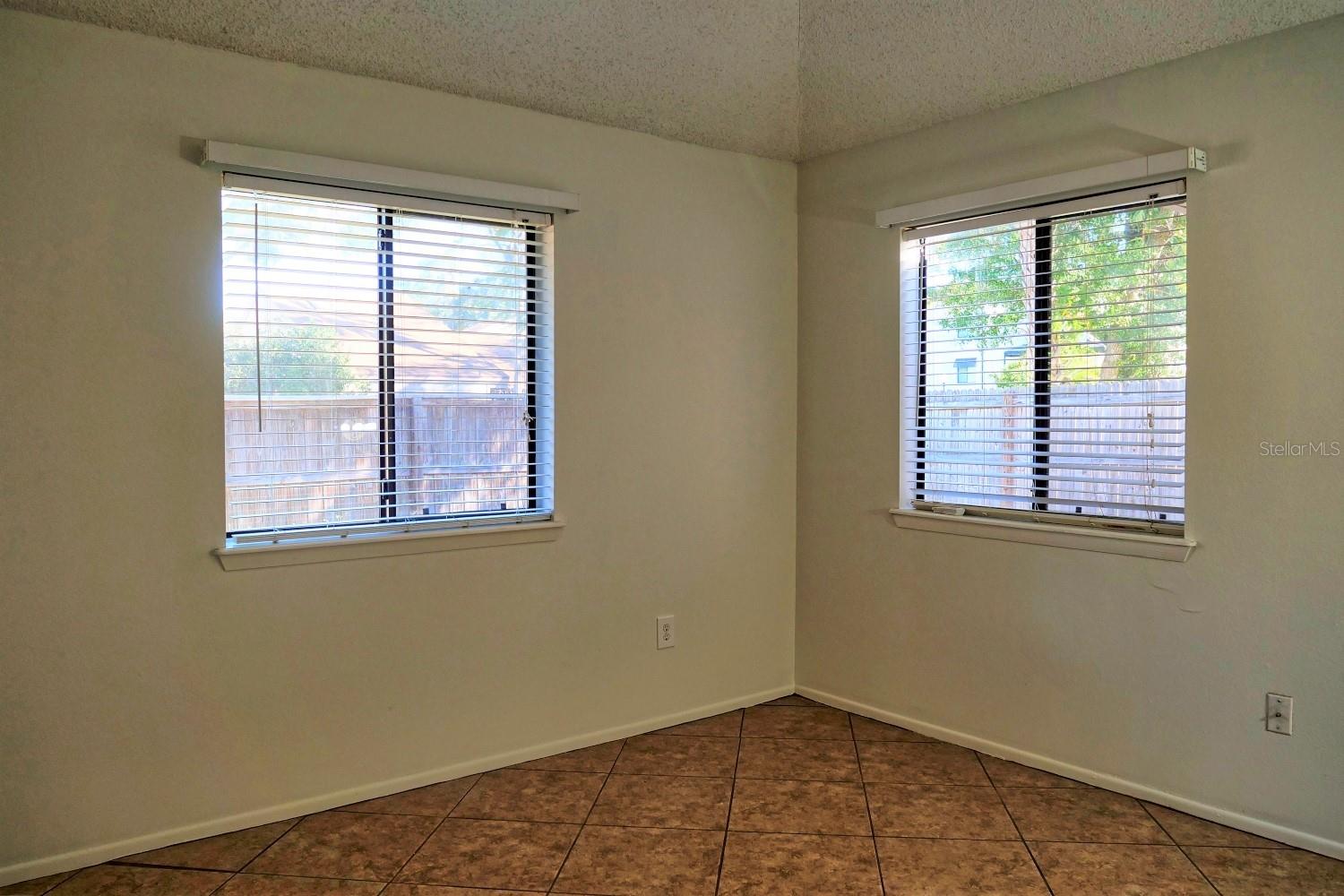 PARK GREEN - Residential Lease