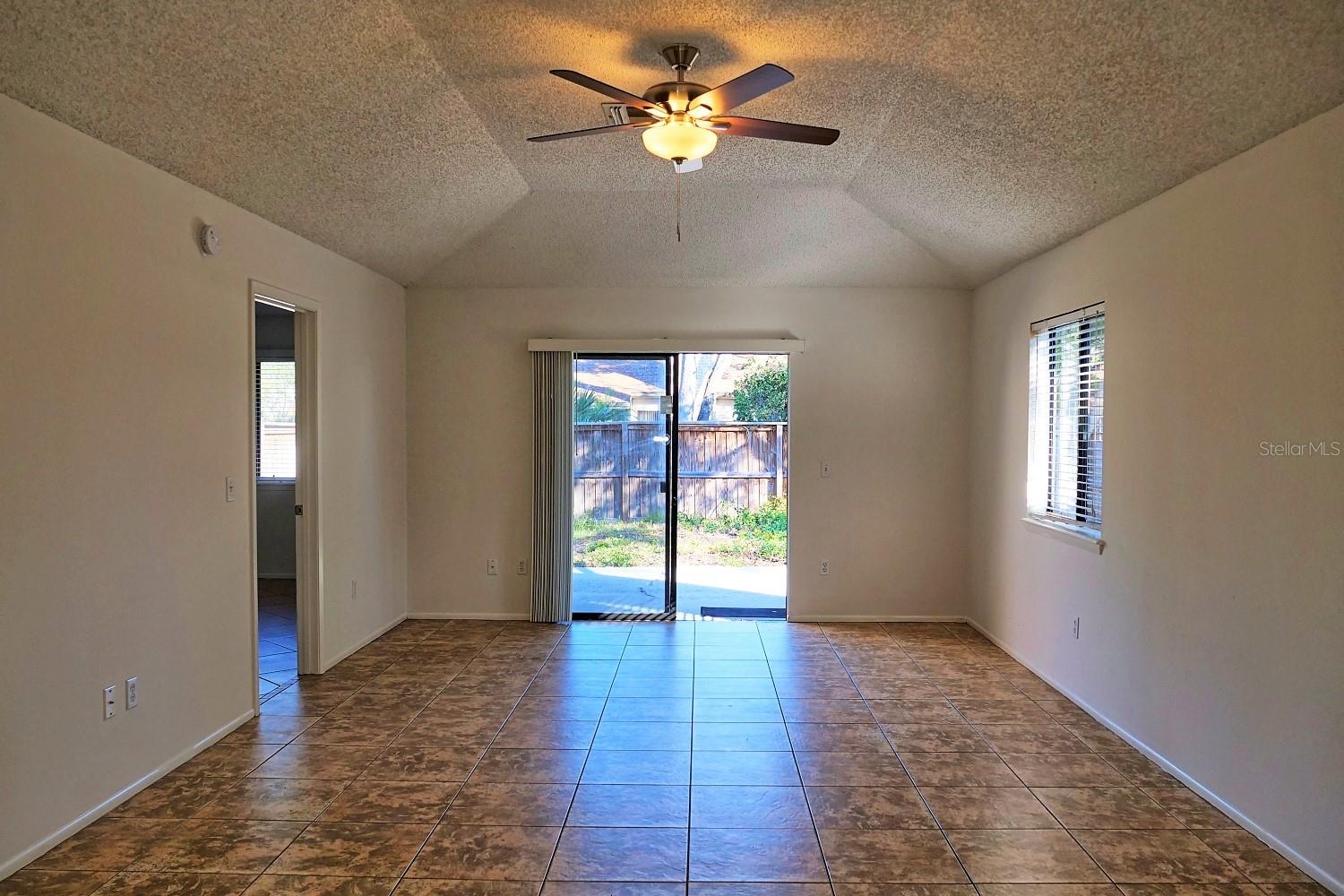 PARK GREEN - Residential Lease
