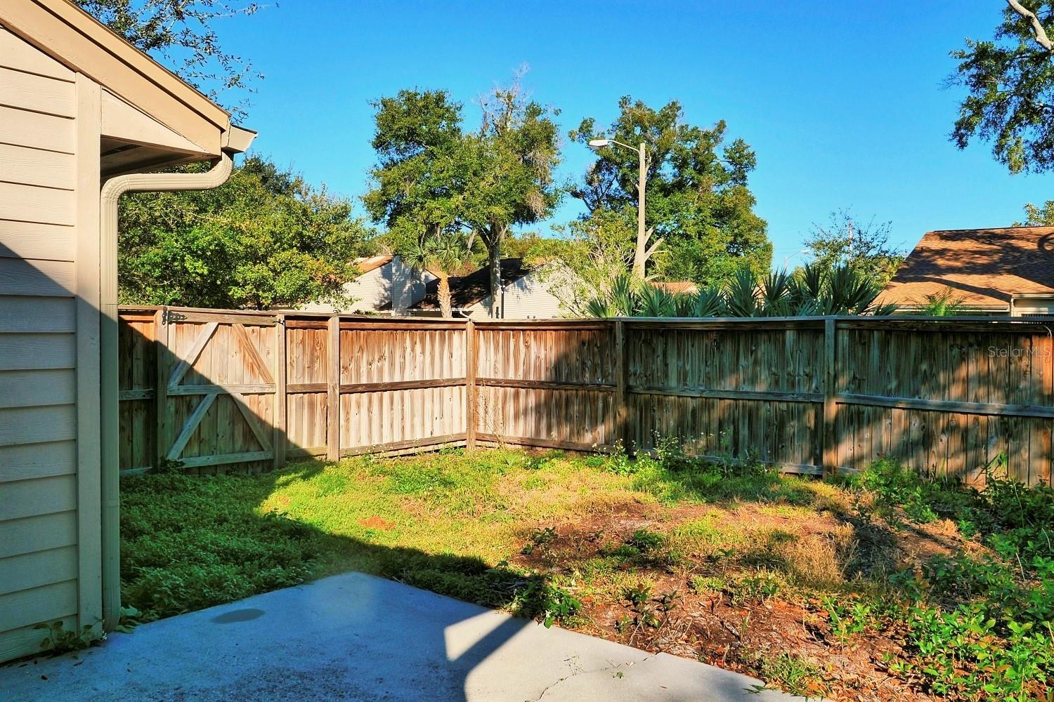 PARK GREEN - Residential Lease