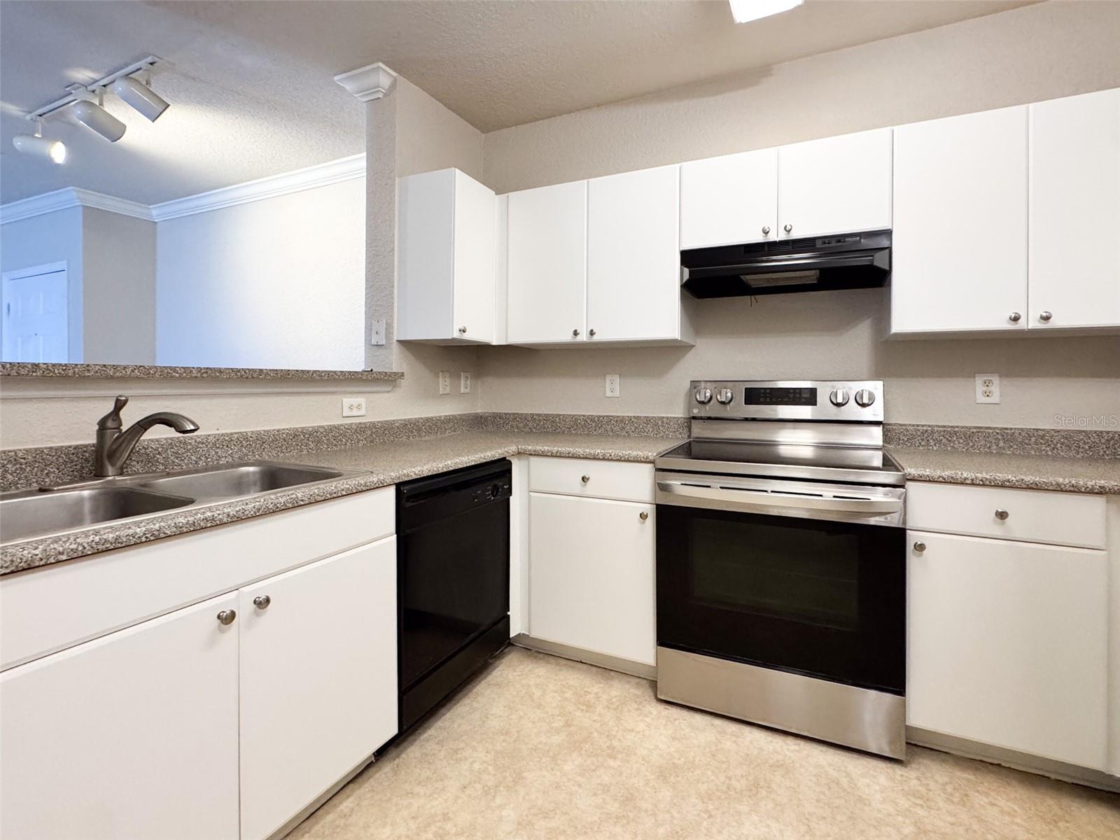 GRANDE DOWNTOWN ORLANDO - Residential