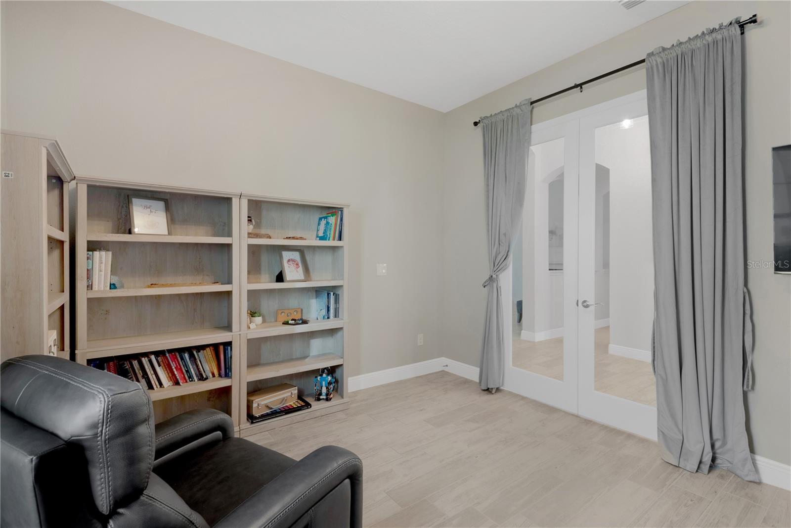 RIDGEWOOD ESTATES - Residential