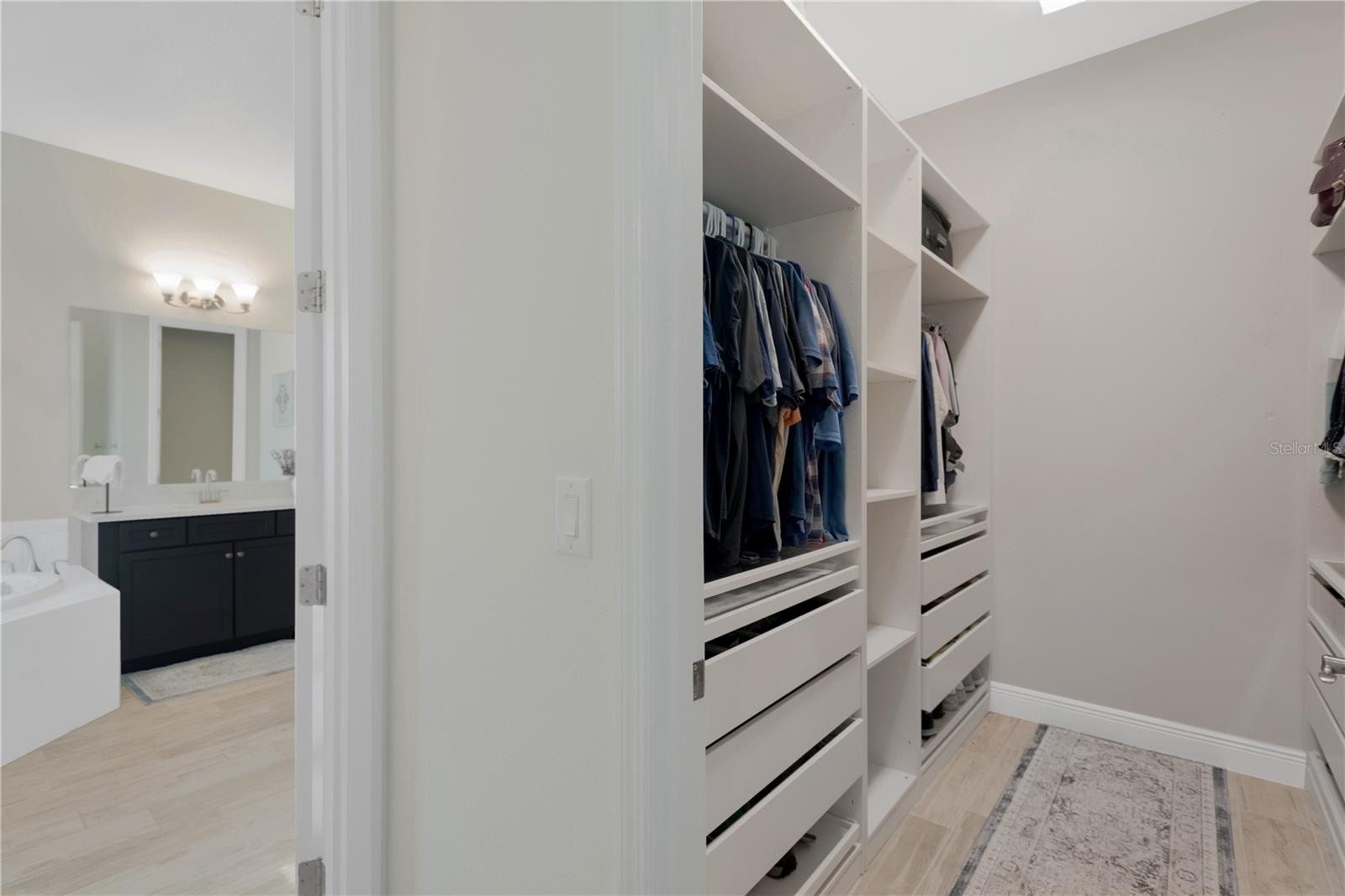 RIDGEWOOD ESTATES - Residential