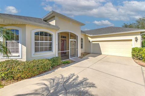 A home in PARRISH