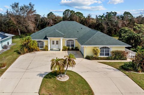 A home in PUNTA GORDA