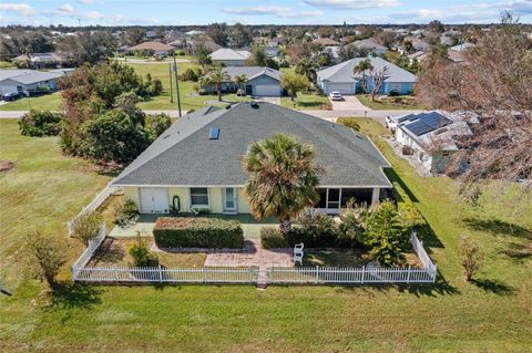 A home in PUNTA GORDA