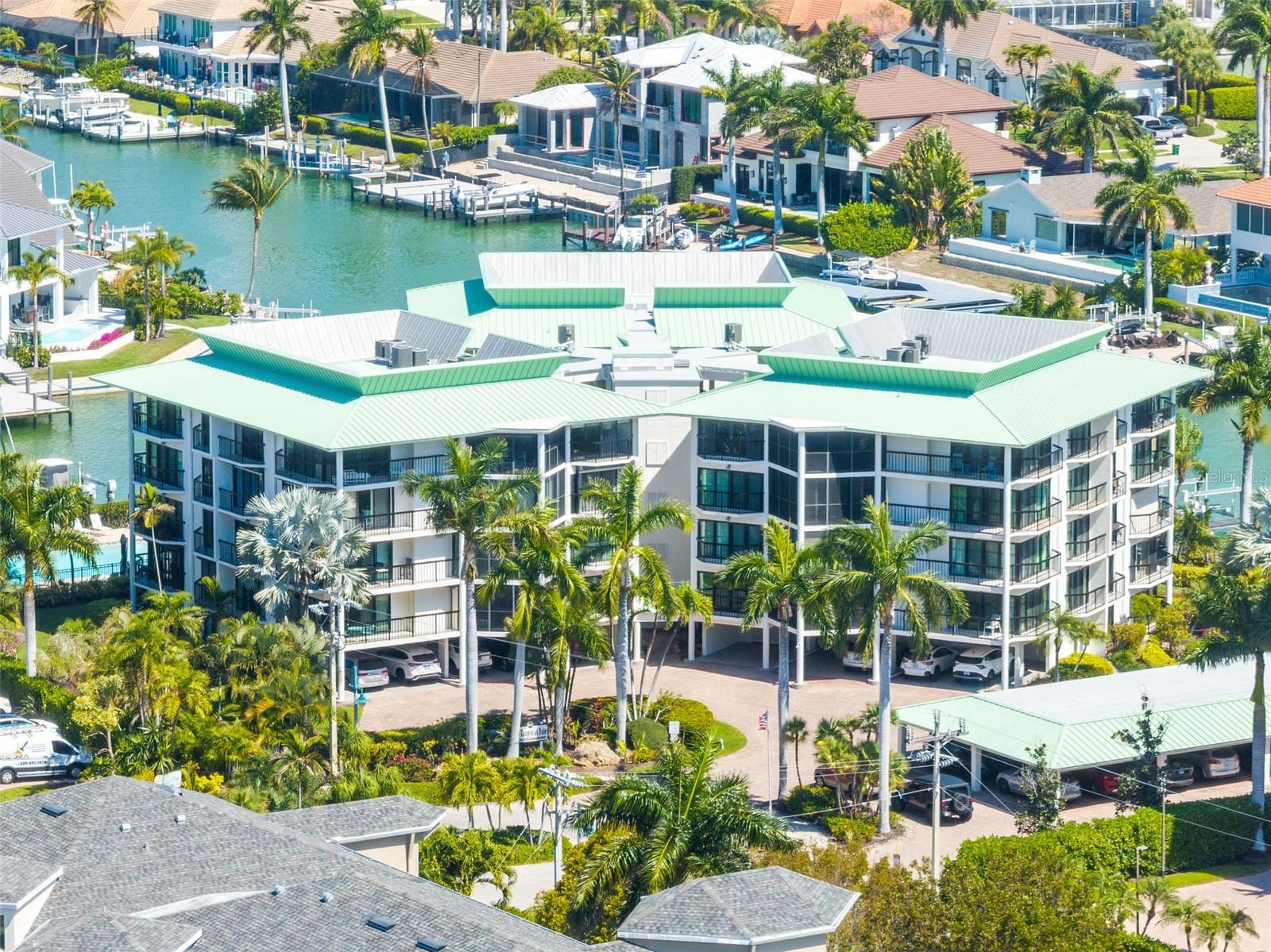 845 COLLIER COURT 306