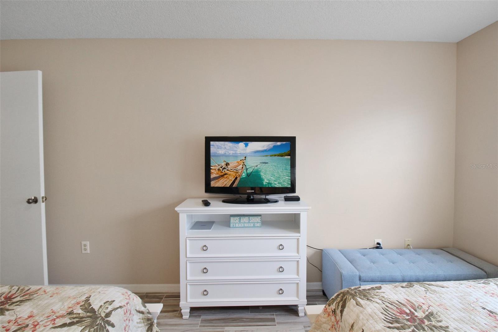 GULF & BAY CLUB BAYSIDE - Residential Lease