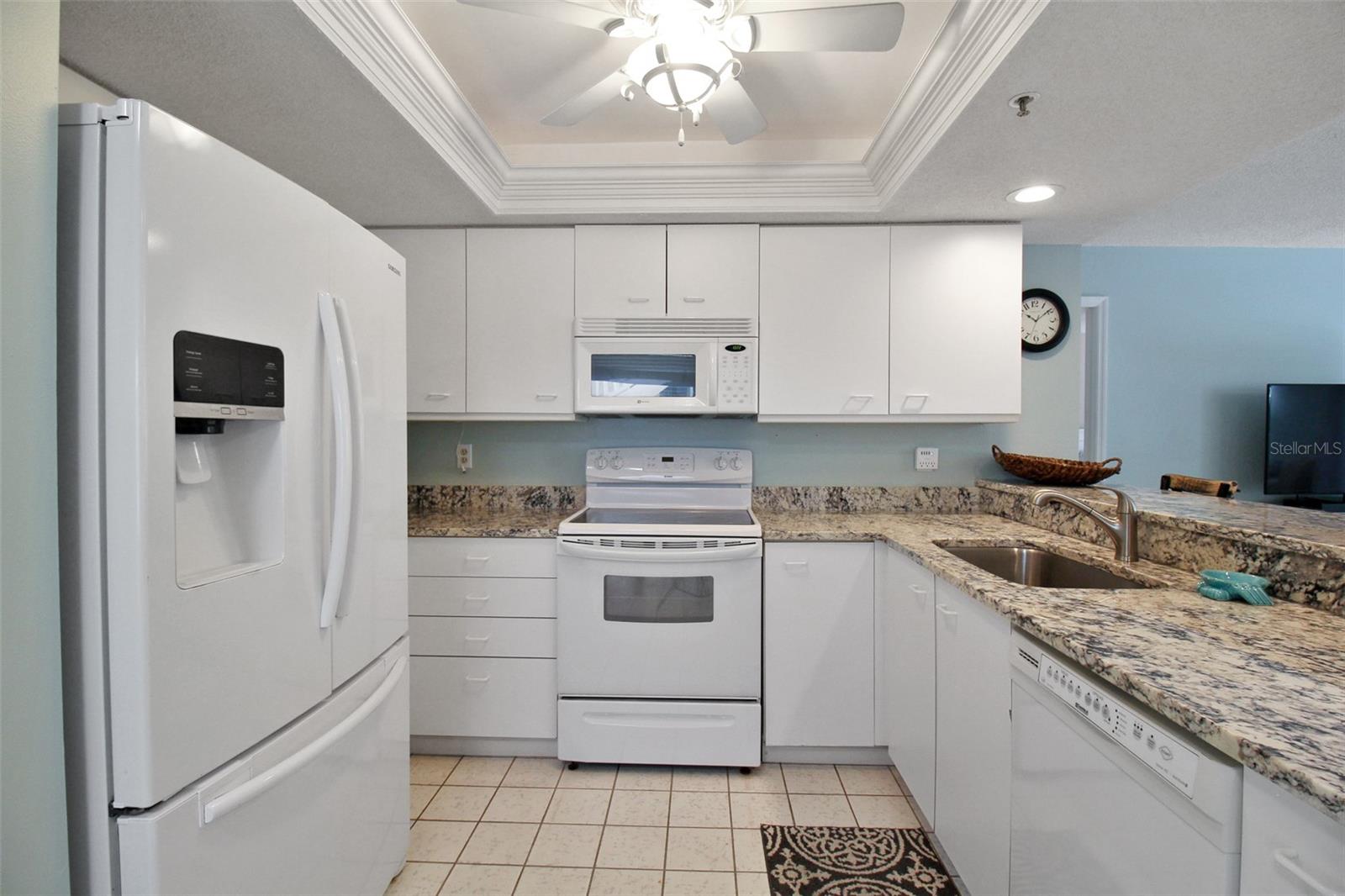 GULF & BAY CLUB BAYSIDE - Residential Lease