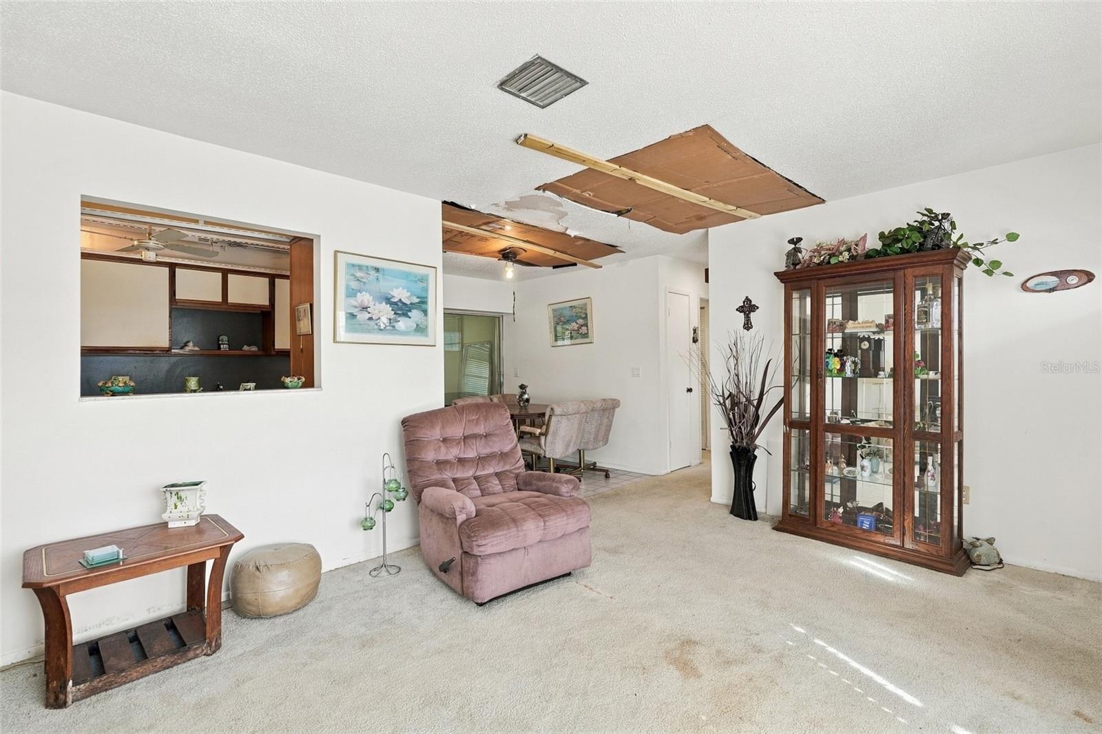 201 FOUNTAIN STREET, PORT CHARLOTTE, FL, 33953 4 201 FOUNTAIN STREET