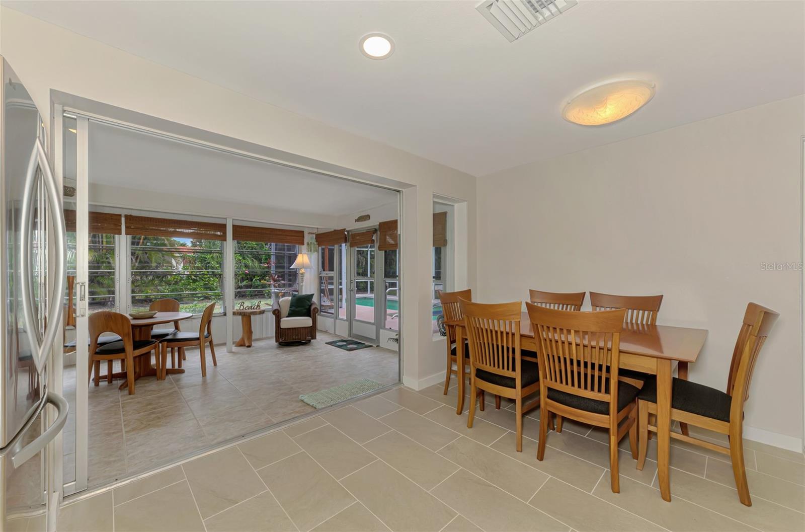 LYONS BAY - Residential
