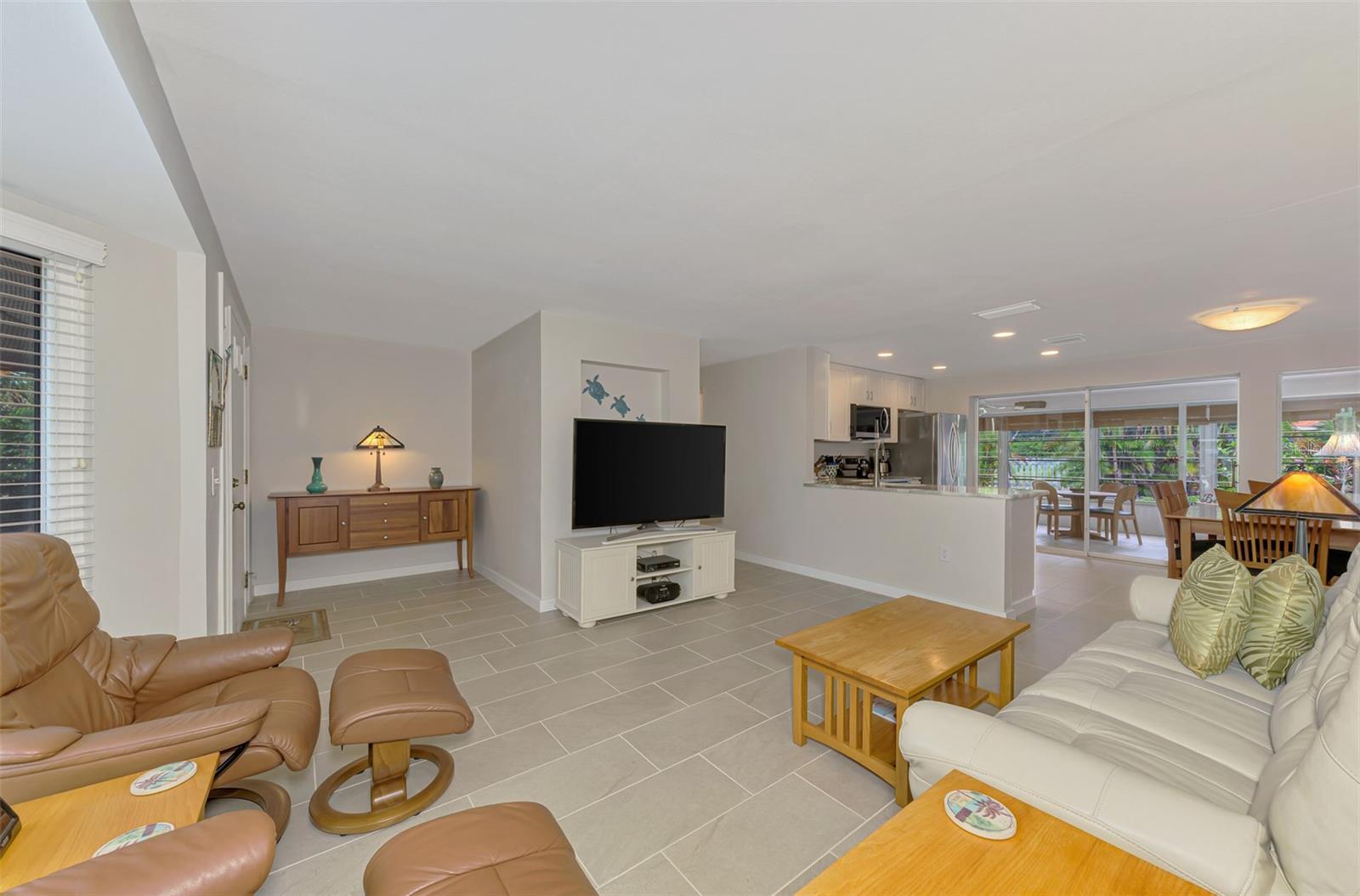 LYONS BAY - Residential