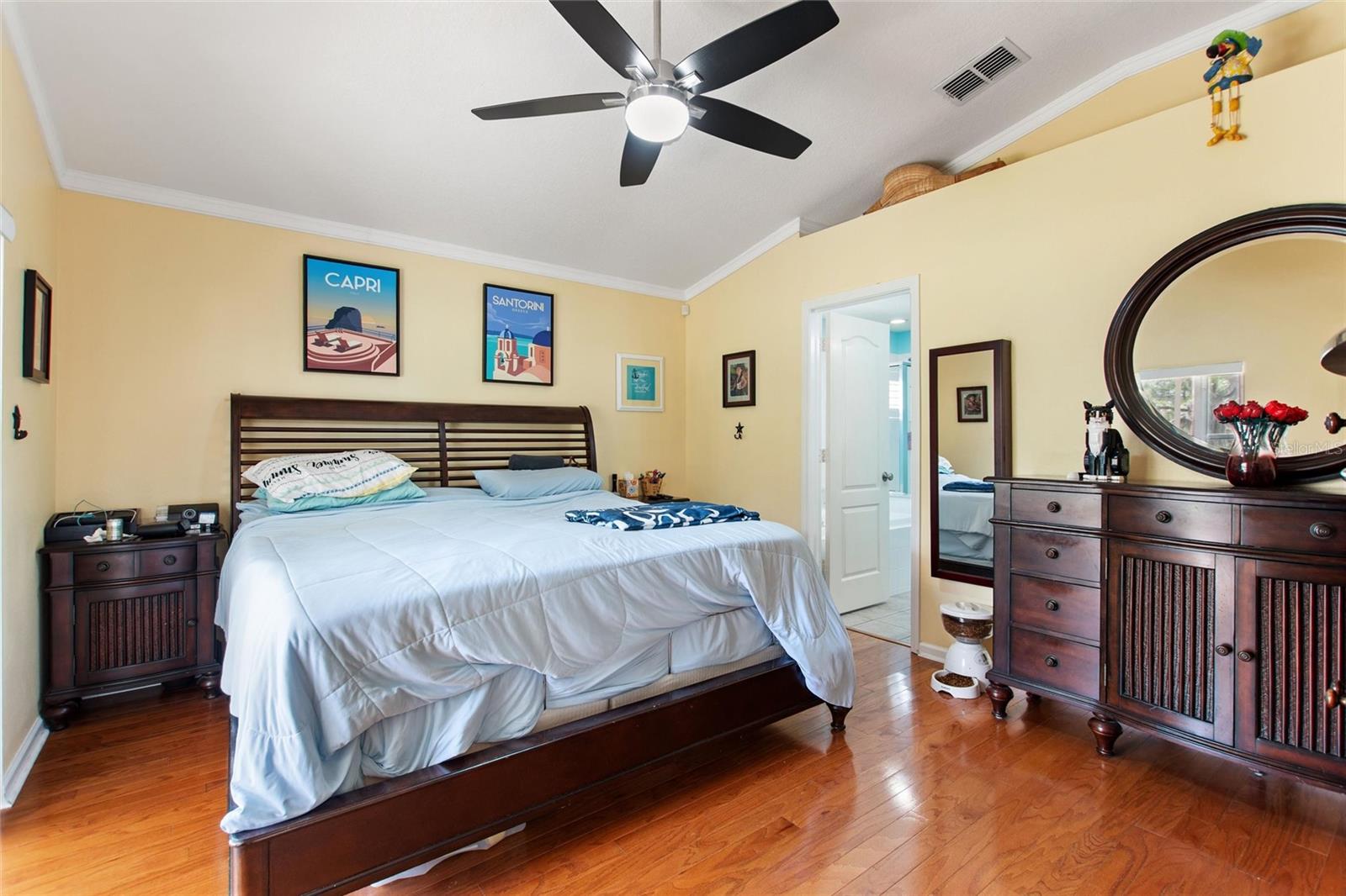 LEXINGTON OAKS - Residential