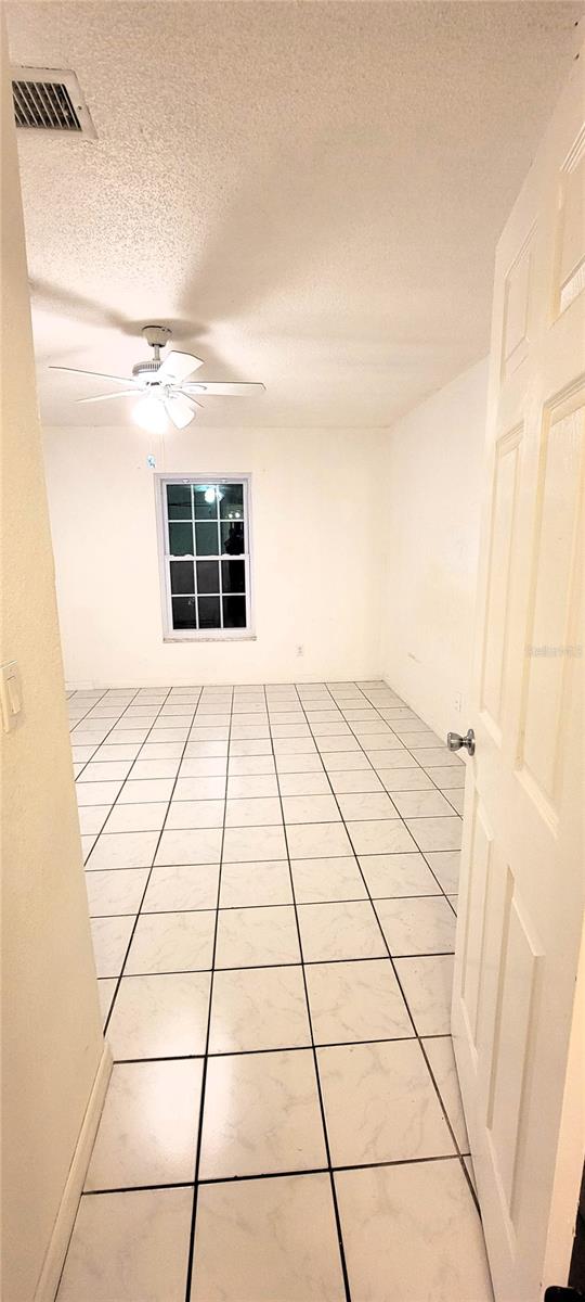 BELLE OAK VILLAS - Residential