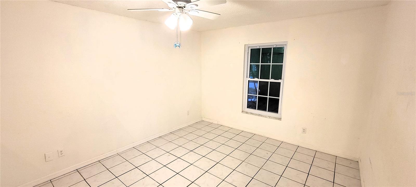 BELLE OAK VILLAS - Residential