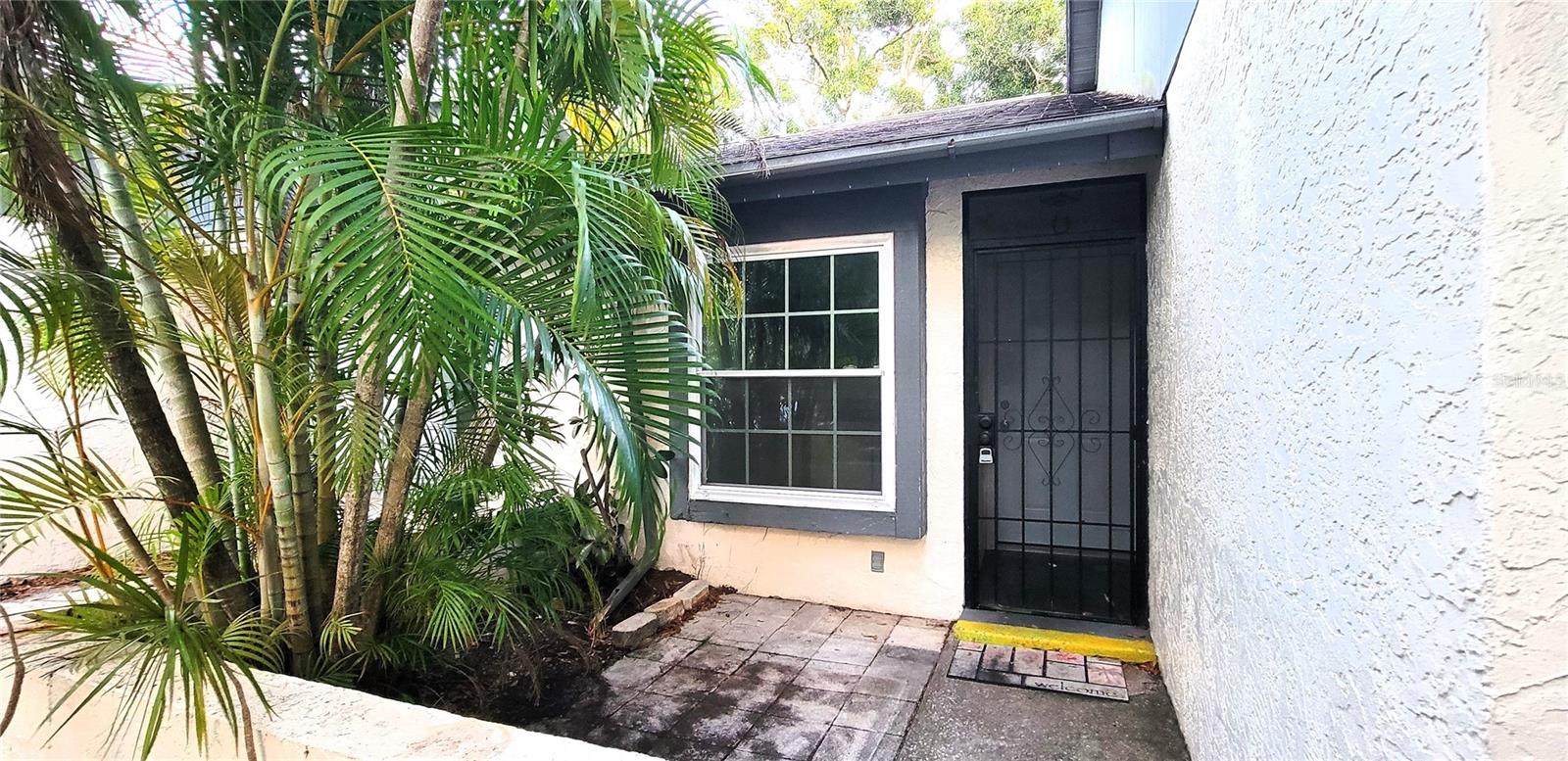 BELLE OAK VILLAS - Residential