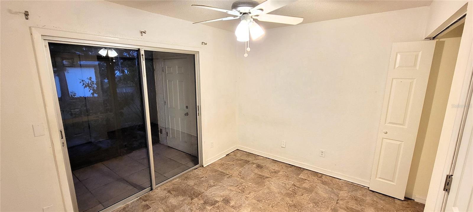 BELLE OAK VILLAS - Residential