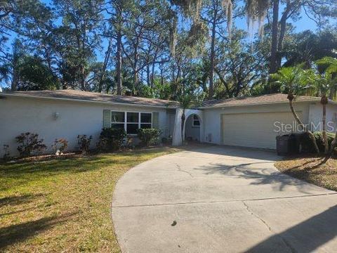 A home in LARGO