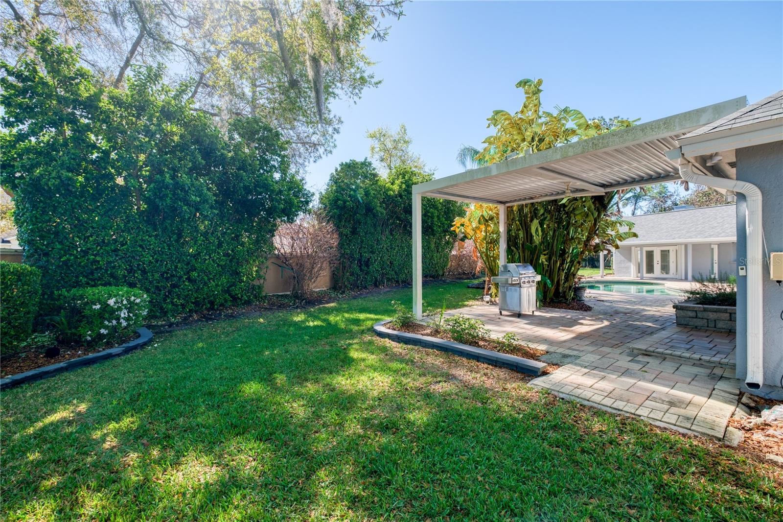 TALL TREES - Residential