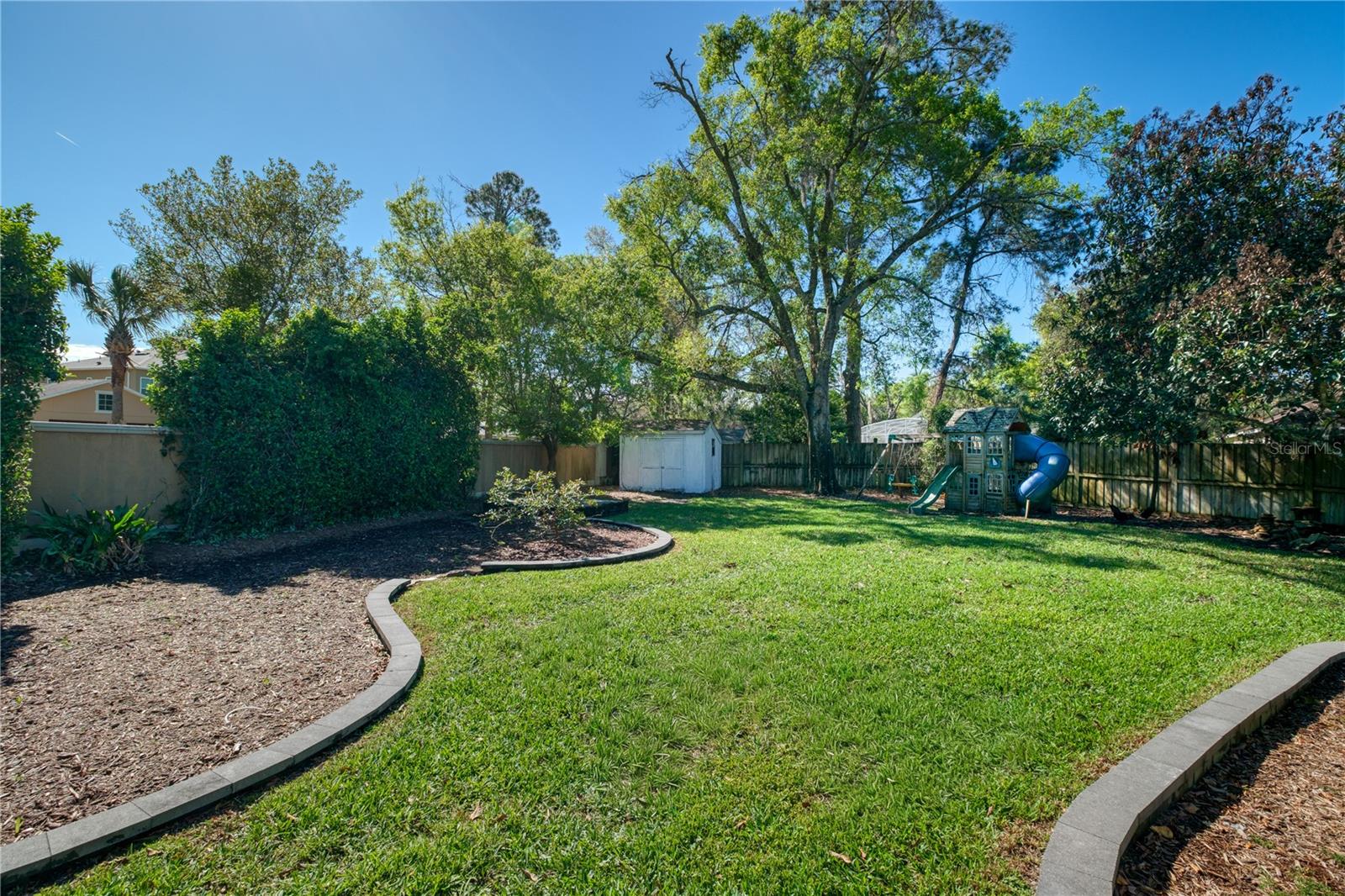 TALL TREES - Residential