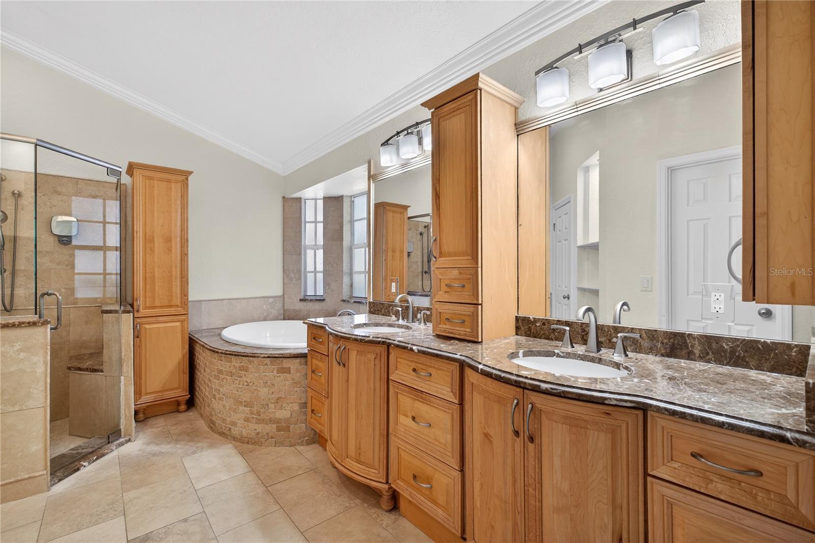 TALL TREES - Residential