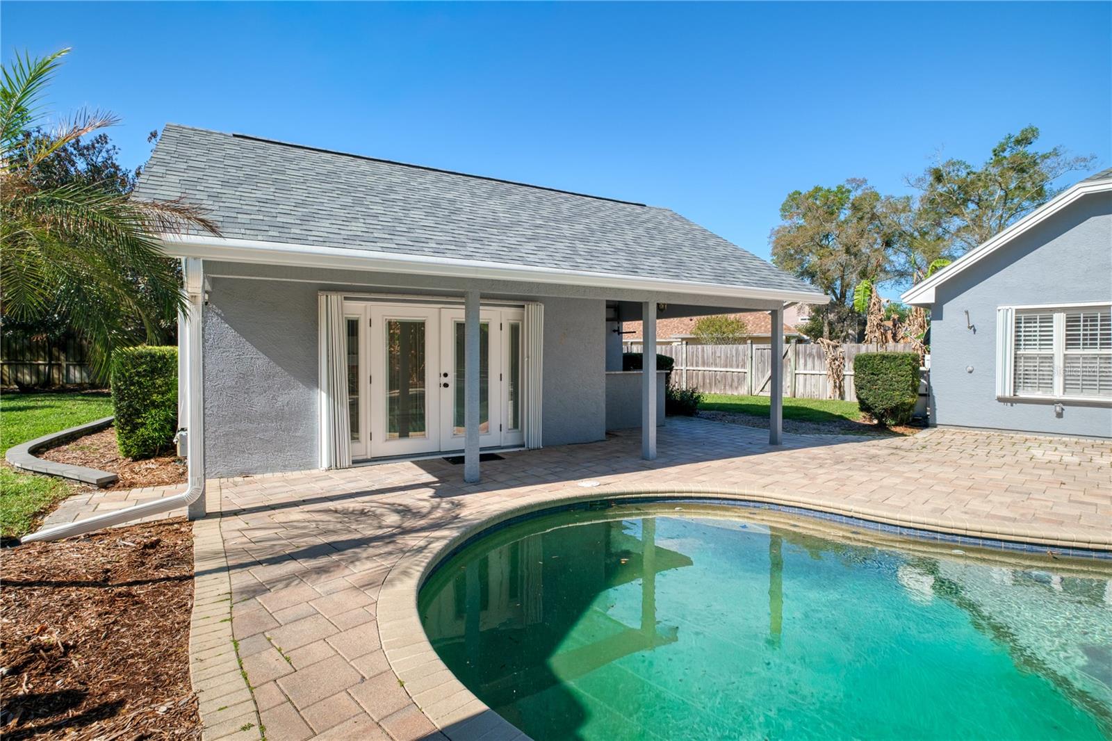 TALL TREES - Residential