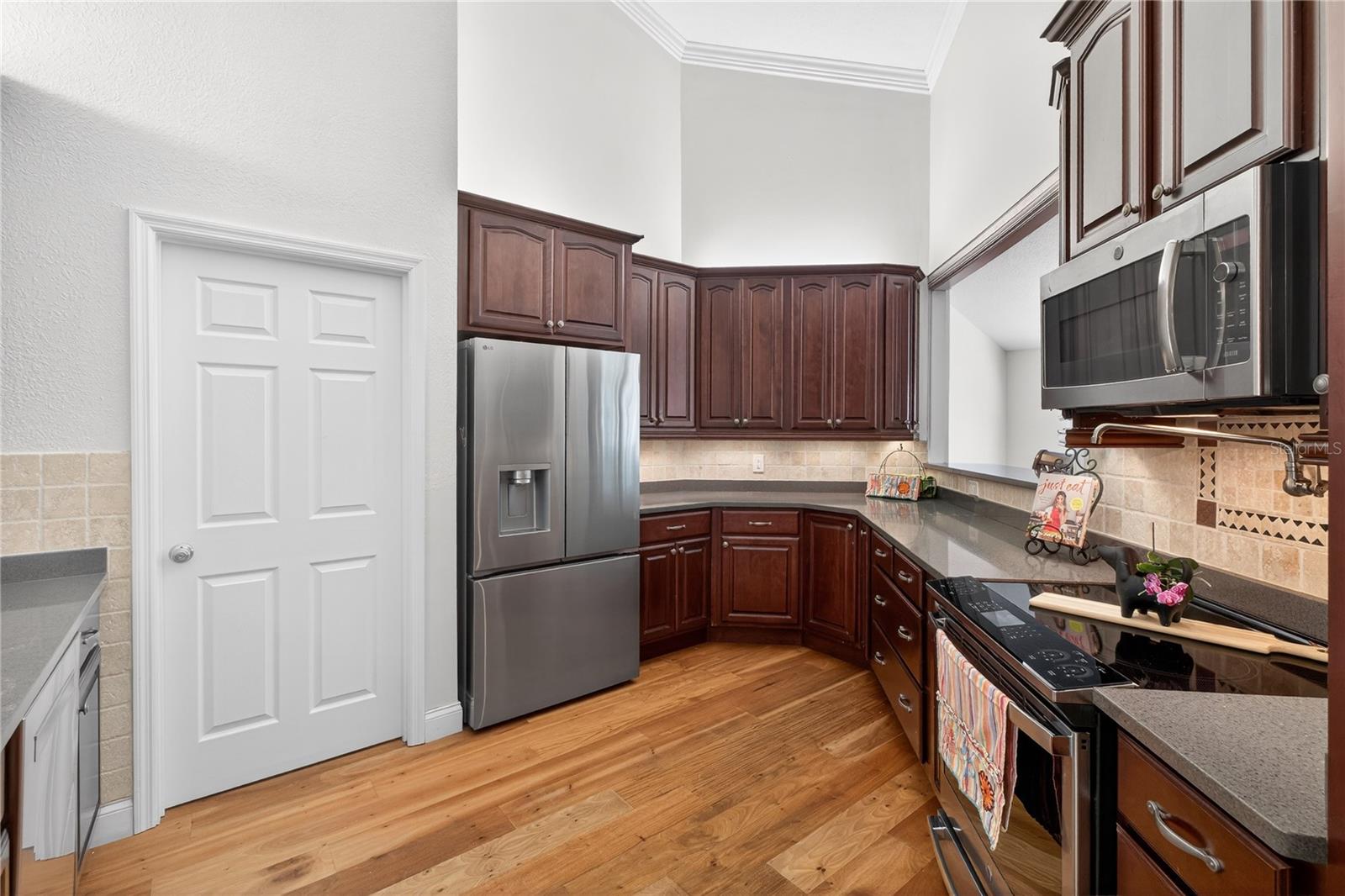 TALL TREES - Residential