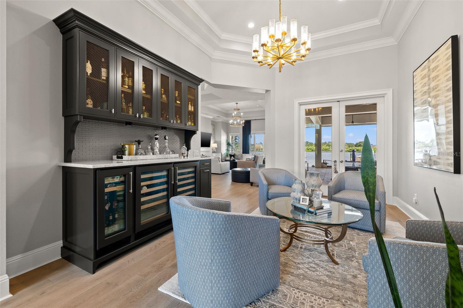 SNELL ISLE SHORES - Residential