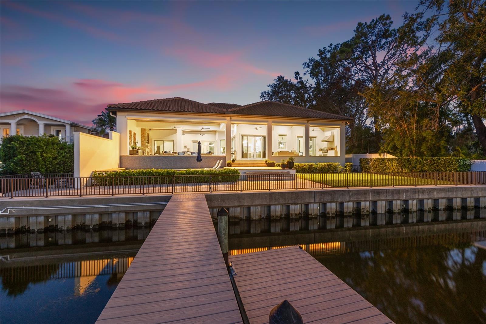 SNELL ISLE SHORES - Residential