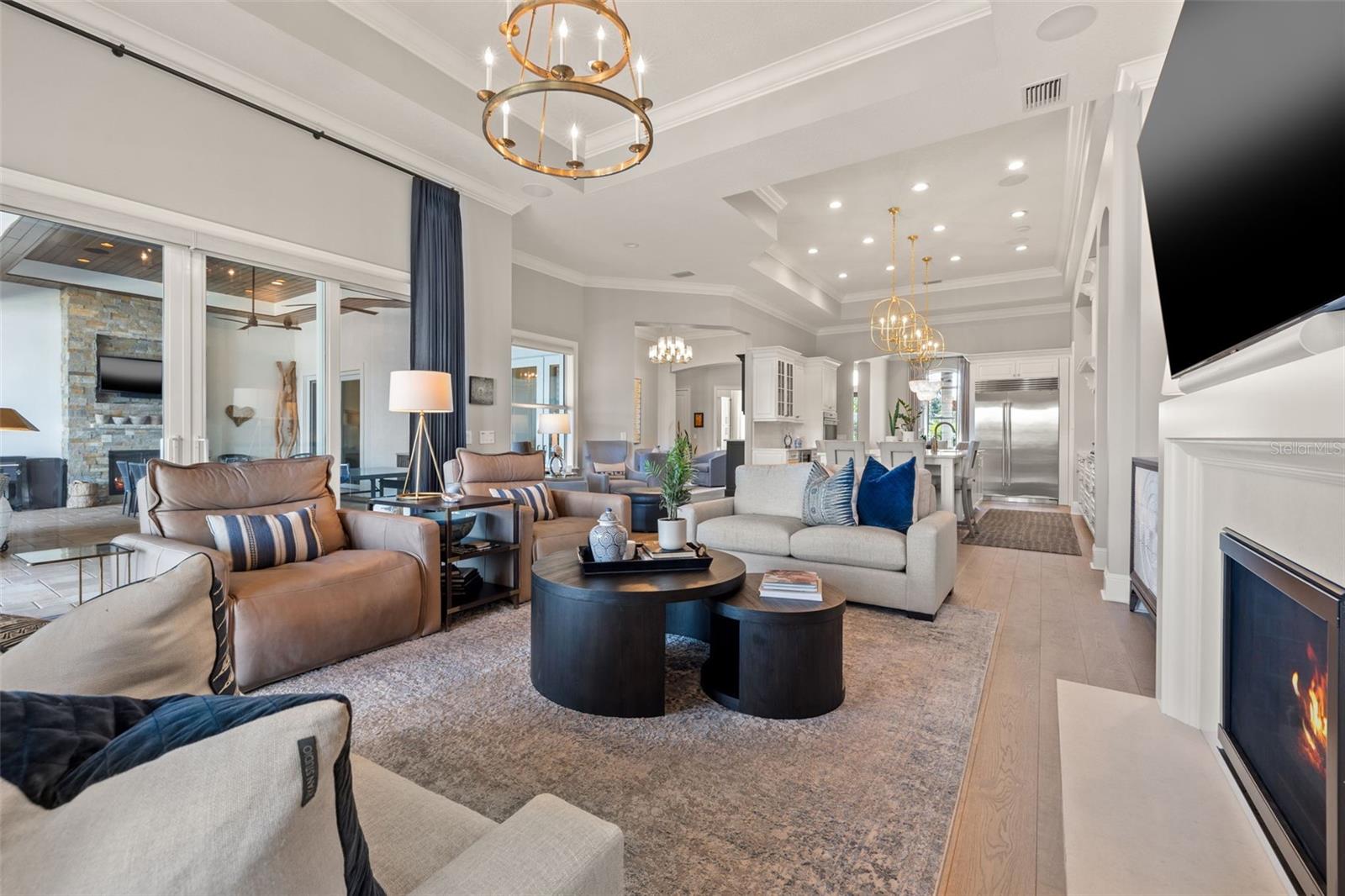 SNELL ISLE SHORES - Residential