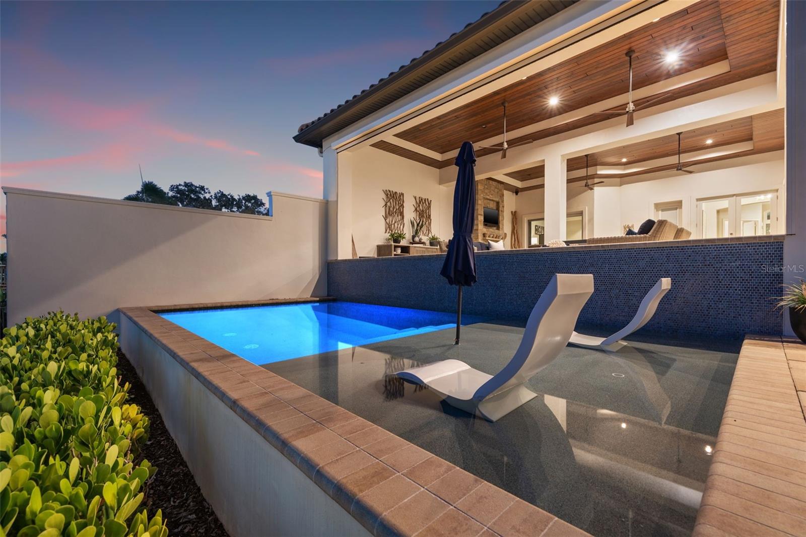 SNELL ISLE SHORES - Residential