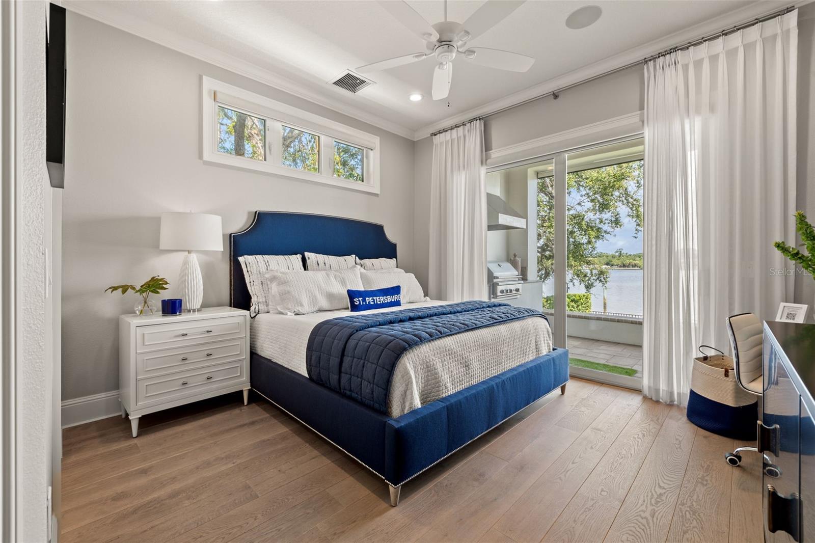 SNELL ISLE SHORES - Residential