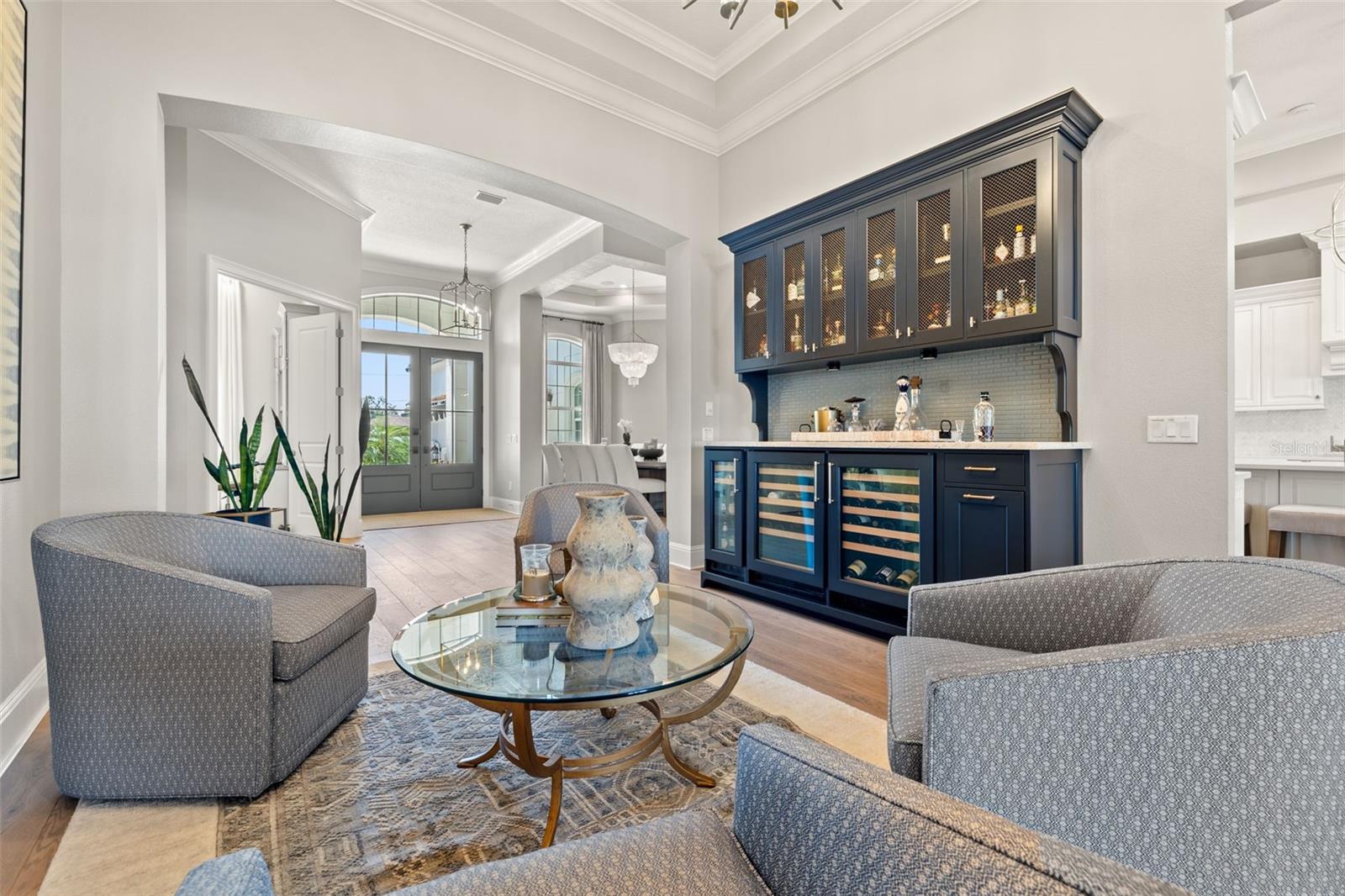 SNELL ISLE SHORES - Residential