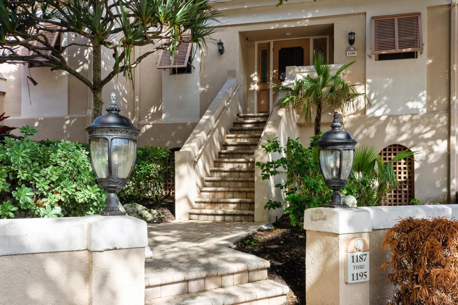 COQUILLE - Residential Lease