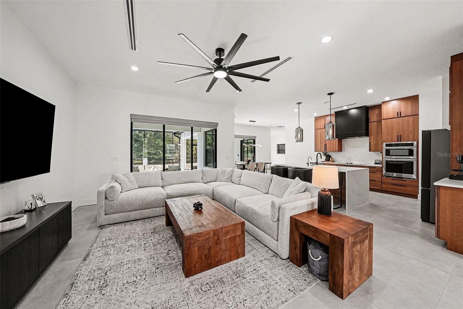 MEADOWBROOK ESTATES - Residential