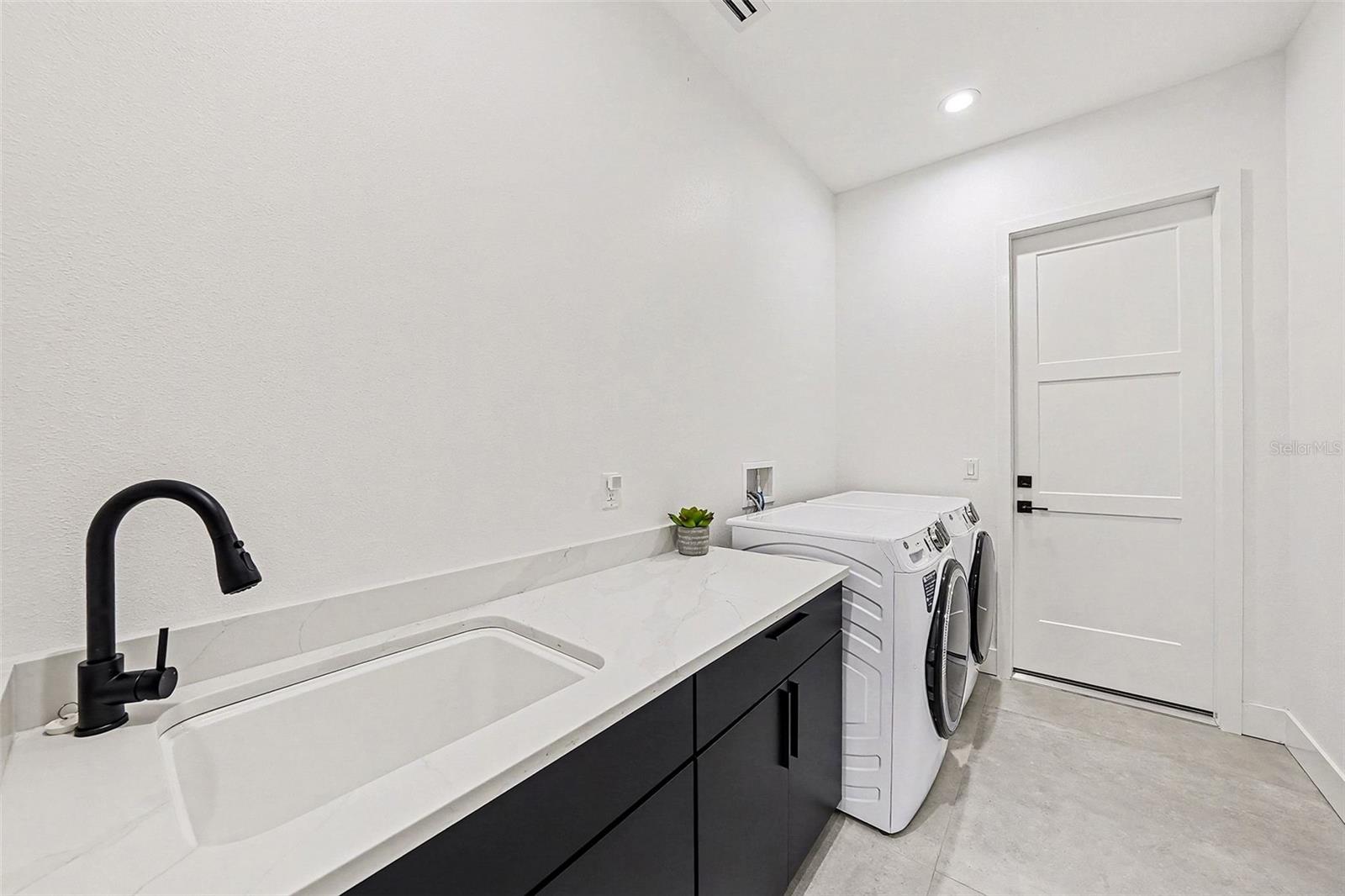 MEADOWBROOK ESTATES - Residential