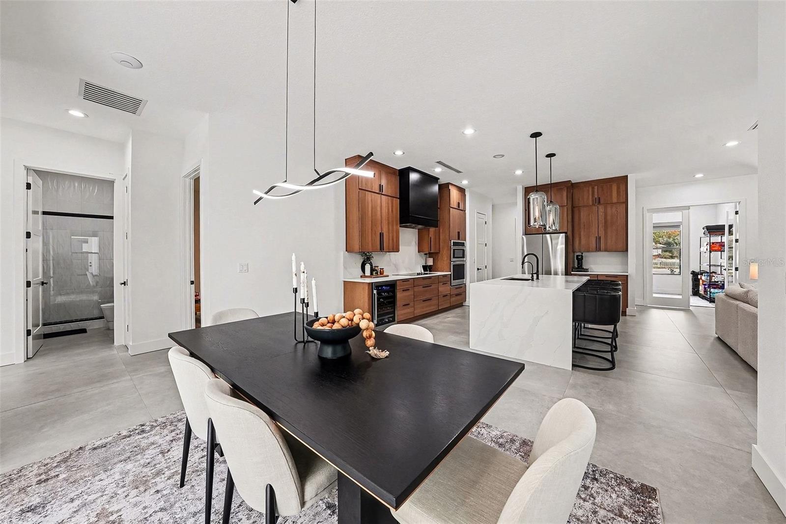 MEADOWBROOK ESTATES - Residential