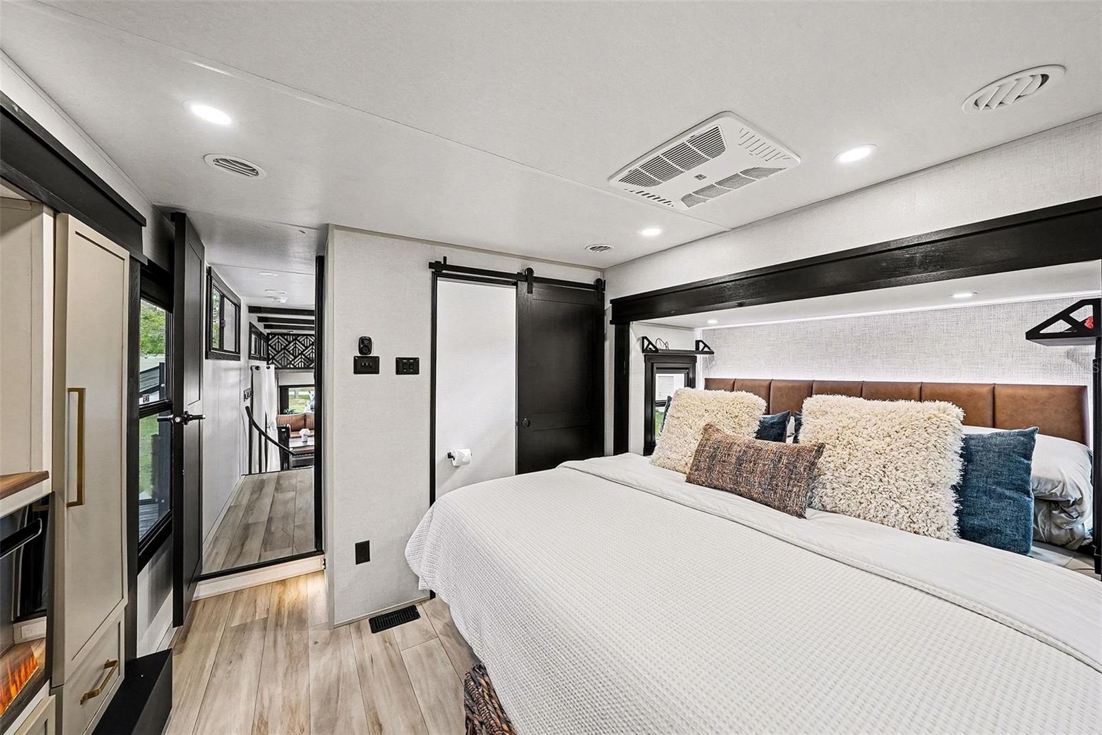 MEADOWBROOK ESTATES - Residential