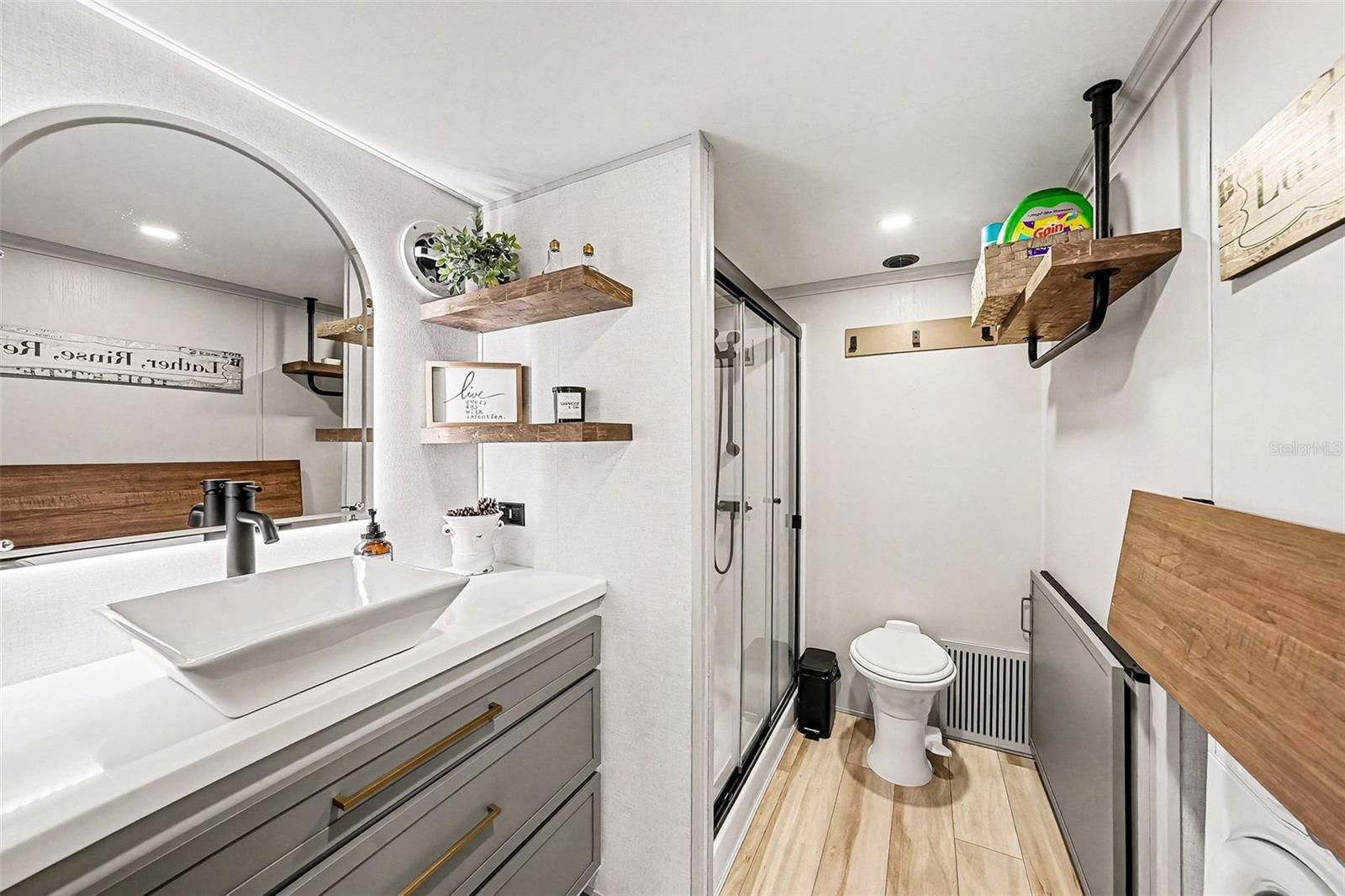 MEADOWBROOK ESTATES - Residential