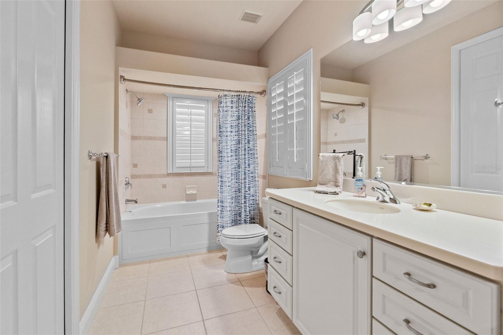 LAKEWOOD RANCH COUNTRY CLUB VILLAGE DD 1&2 - Residential