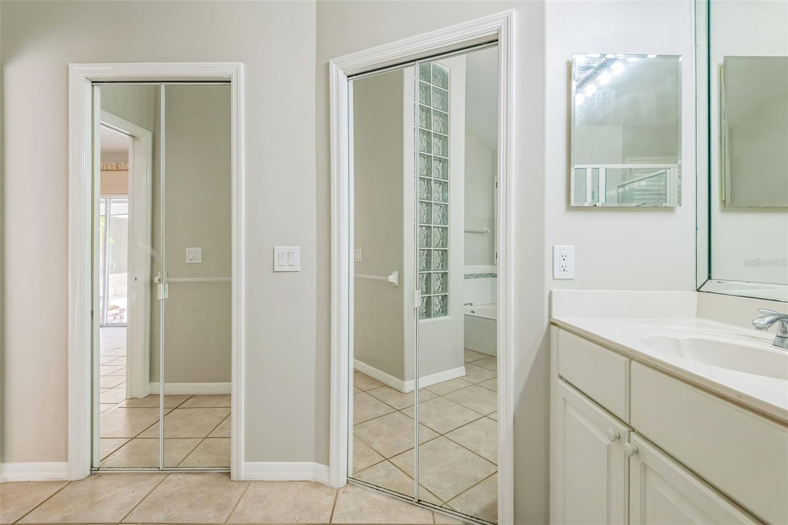 SUNTREE BAY - Residential