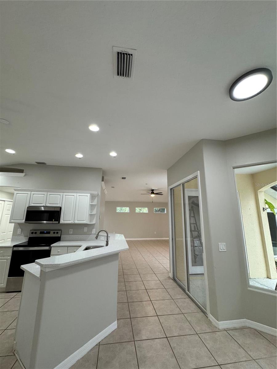 SUNTREE BAY - Residential