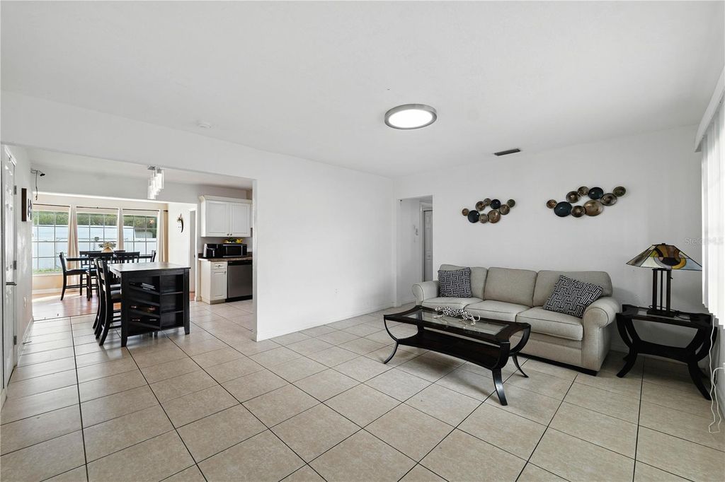 Photo of 4802 N Mendenhall Drive, Tampa, FL 33603 (MLS # TB8426404)