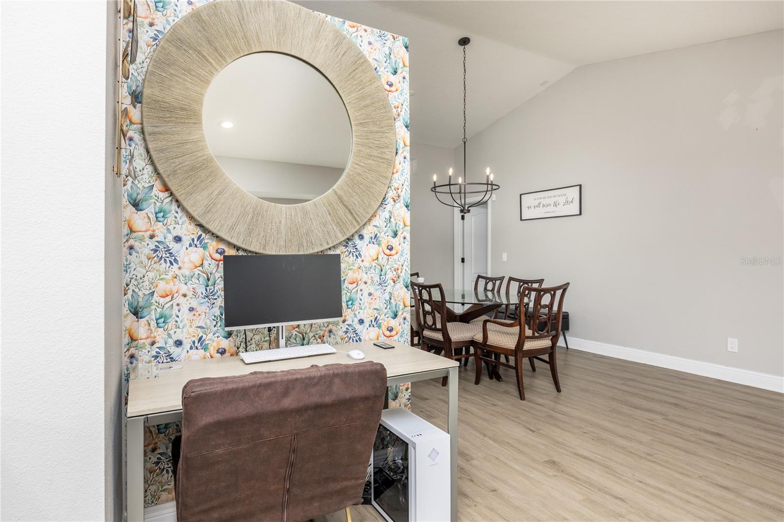 CEDAR WOODS - Residential