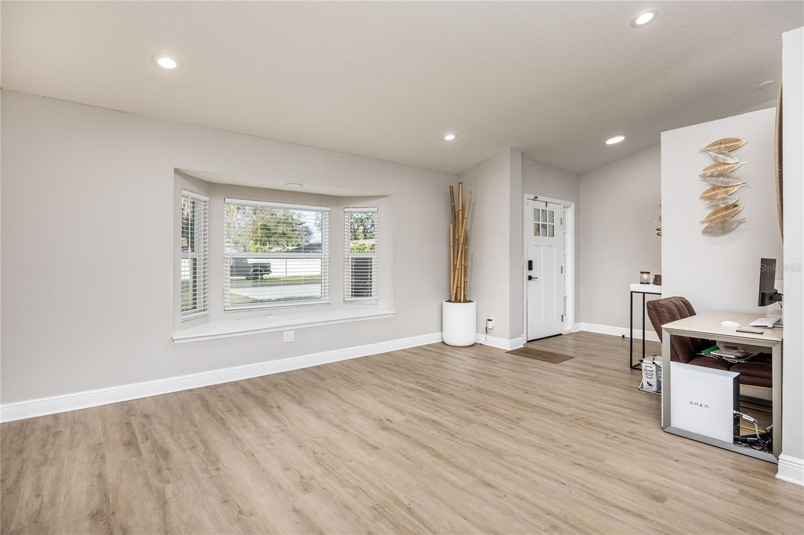 CEDAR WOODS - Residential