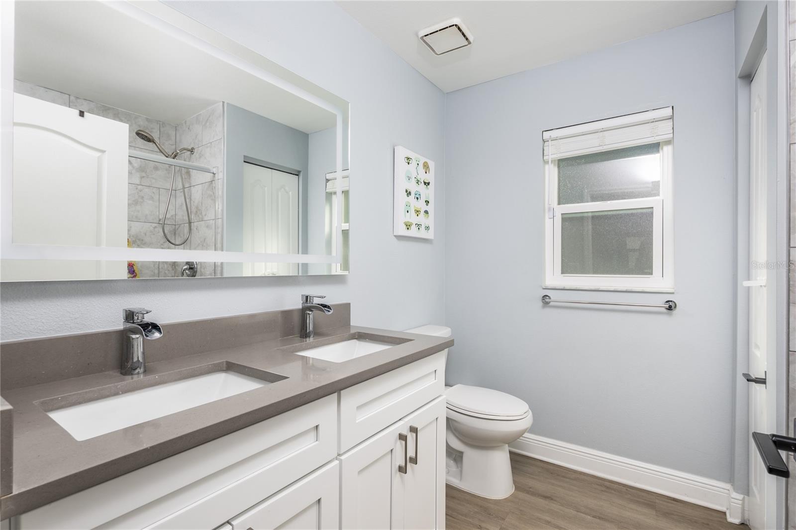 CEDAR WOODS - Residential