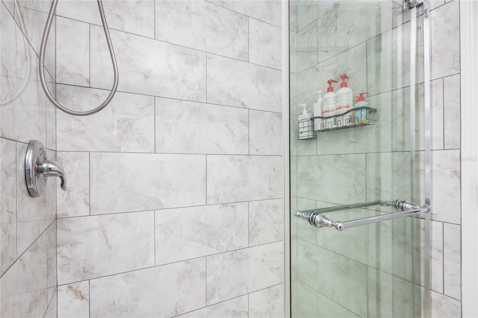 CEDAR WOODS - Residential