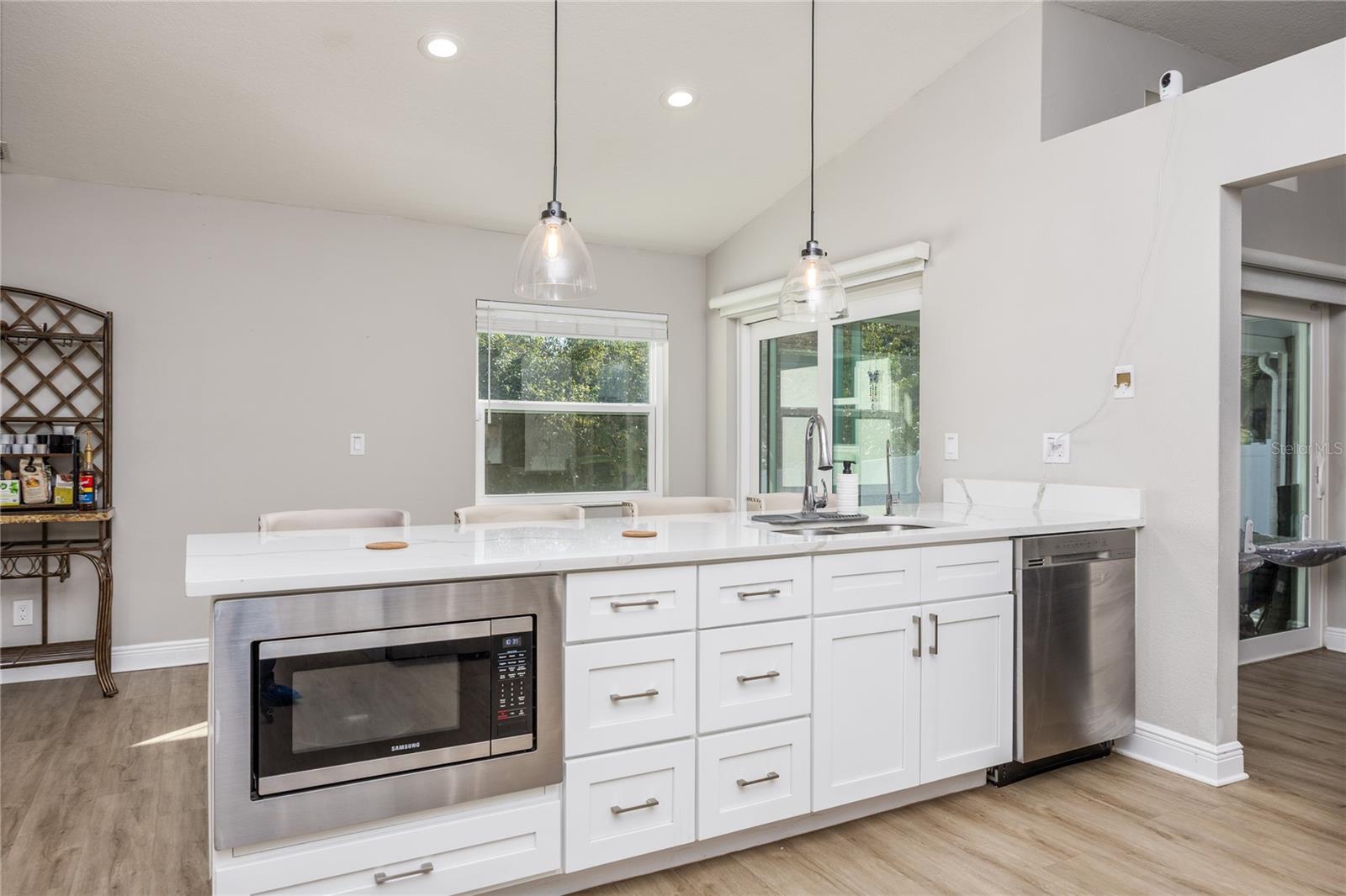 CEDAR WOODS - Residential