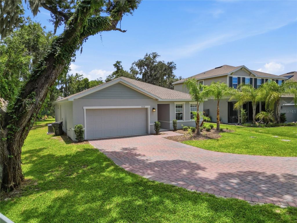 Photo of 3060 Royal Street, Winter Haven, FL 33884 (MLS # P4938883)